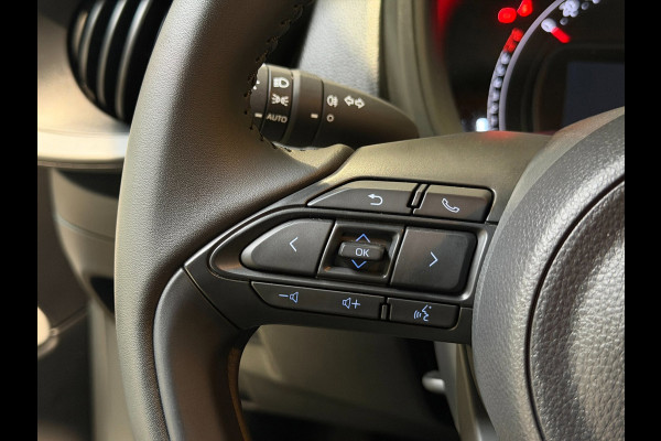 Toyota Aygo X 1.0 VVT-i MT Playi|Carplay|Camera| Airco|Acc|Fabrieksgarantie