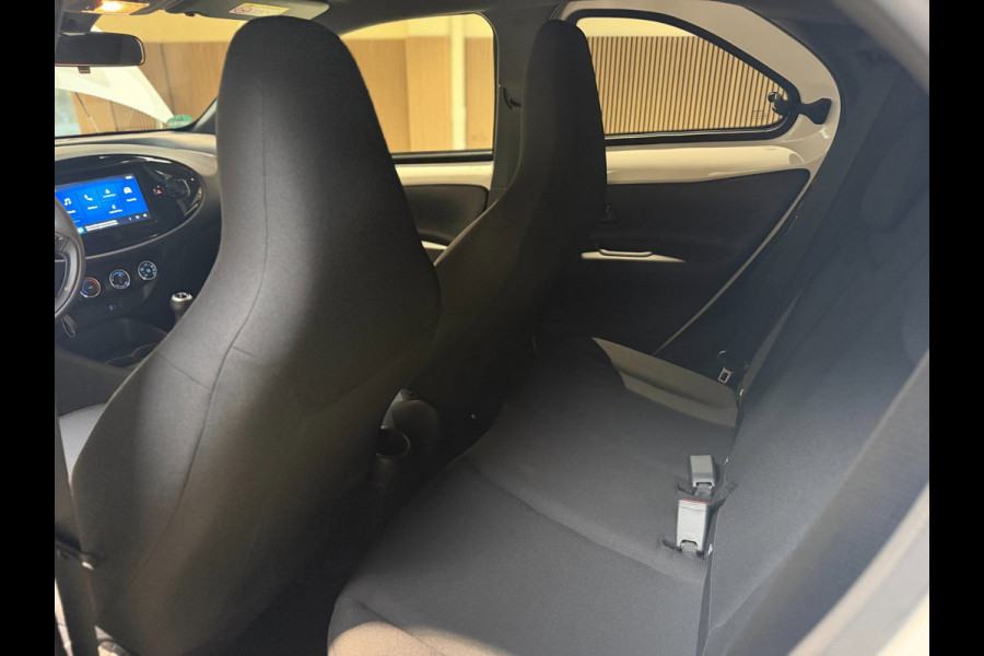 Toyota Aygo X 1.0 VVT-i MT Playi|Carplay|Camera| Airco|Acc|Fabrieksgarantie