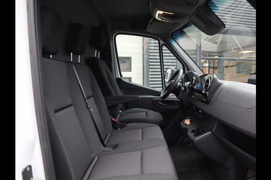 Mercedes-Benz eSprinter 420 81kWh Select Bakwagen - Laadklep 4.250 KG - L3 WB 433 cm