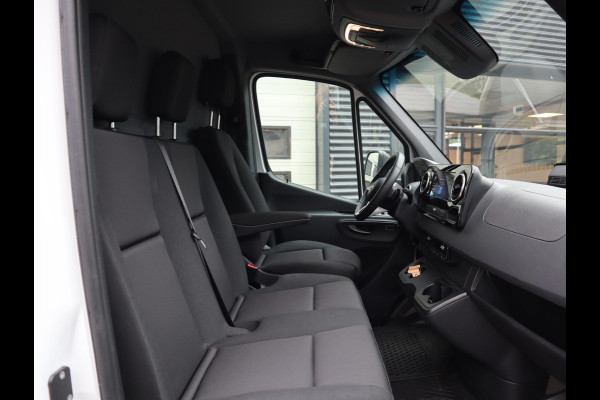 Mercedes-Benz eSprinter 420 81kWh Select Bakwagen - Laadklep 4.250 KG - L3 WB 433 cm