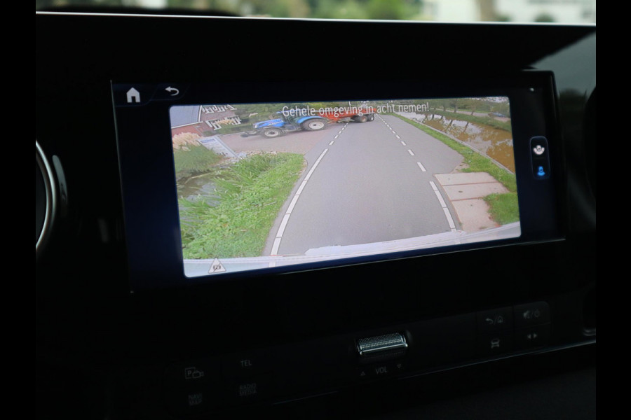 Mercedes-Benz eSprinter 420 81kWh Select Bakwagen - Laadklep 4.250 KG - L3 WB 433 cm