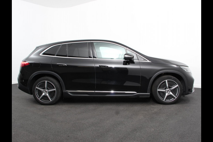Mercedes-Benz EQE SUV 350 AMG Line Edition Advanced Plus 292 PK 4matic Climate control Adaptieve cruise control Parkeersensoren Achteruitrijcamera Sfeerverlichting Stoelverwarming Keyless LED Navigatie