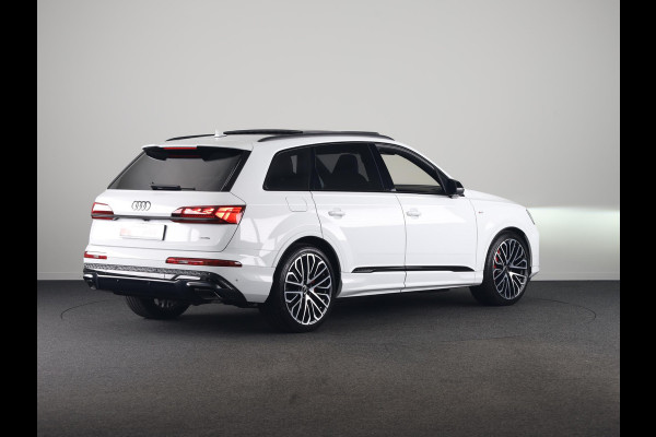 Audi Q7 60 TFSI e quattro Pro Line S Competition 490pk | Panoramadak | Wegklapbare trekhaak |  Stoelventilatie/massage voorin | HD-matrix-led, laserlicht | Digitale oled-achterlichten | Bang & Olufsen Premium 3D | Leder Valcona S-logo ruitpatroon
