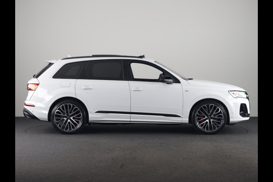 Audi Q7 60 TFSI e quattro Pro Line S Competition 490pk | Panoramadak | Wegklapbare trekhaak |  Stoelventilatie/massage voorin | HD-matrix-led, laserlicht | Digitale oled-achterlichten | Bang & Olufsen Premium 3D | Leder Valcona S-logo ruitpatroon