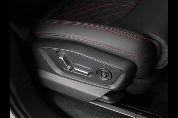 Audi Q7 60 TFSI e quattro Pro Line S Competition 490pk | Panoramadak | Wegklapbare trekhaak |  Stoelventilatie/massage voorin | HD-matrix-led, laserlicht | Digitale oled-achterlichten | Bang & Olufsen Premium 3D | Leder Valcona S-logo ruitpatroon