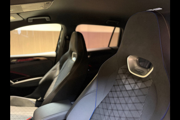 Volkswagen Tiguan 1.5 eTSI R-Line|Keyless|360 camera|Sfeer|Stoel Verwarming|