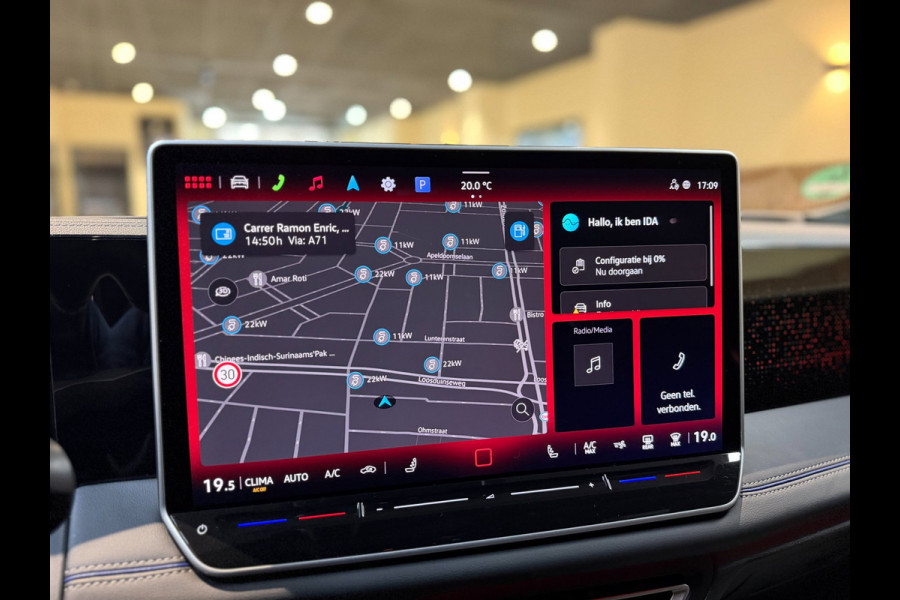 Volkswagen Tiguan 1.5 eTSI R-Line|Keyless|360 camera|Sfeer|Stoel Verwarming|