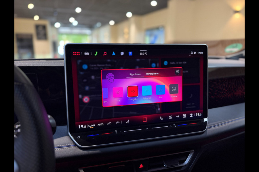 Volkswagen Tiguan 1.5 eTSI R-Line|Keyless|360 camera|Sfeer|Stoel Verwarming|