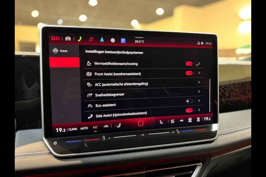 Volkswagen Tiguan 1.5 eTSI R-Line|Keyless|360 camera|Sfeer|Stoel Verwarming|