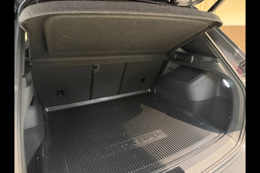 Volkswagen Tiguan 1.5 eTSI R-Line|Keyless|360 camera|Sfeer|Stoel Verwarming|