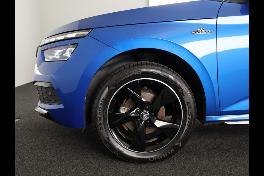 Škoda Kamiq 1.0 TSI Monte Carlo 110 PK DSG | Navigatie via app | Panorama dak | 17"LM velgen | Parkeercamera |