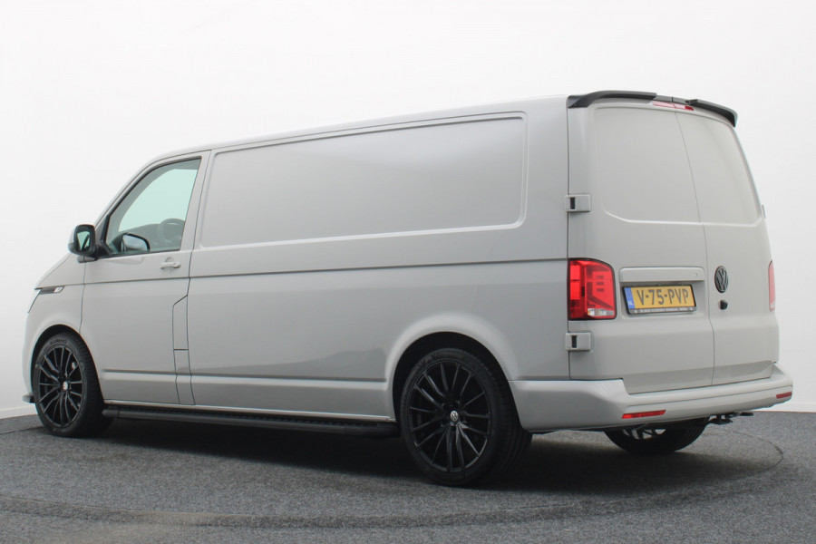 Volkswagen Transporter 2.0 TDI DSG L2H1 Leer, 3-Zits, Camera, Cruise, Airco, Apple Carplay, SideSteps, Elektrisch Pakket, 20''