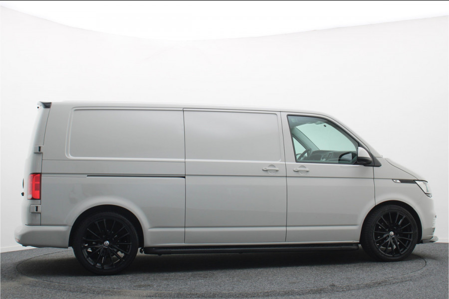 Volkswagen Transporter 2.0 TDI DSG L2H1 Leer, 3-Zits, Camera, Cruise, Airco, Apple Carplay, SideSteps, Elektrisch Pakket, 20''