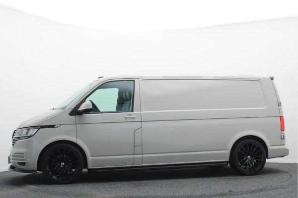 Volkswagen Transporter 2.0 TDI DSG L2H1 Leer, 3-Zits, Camera, Cruise, Airco, Apple Carplay, SideSteps, Elektrisch Pakket, 20''