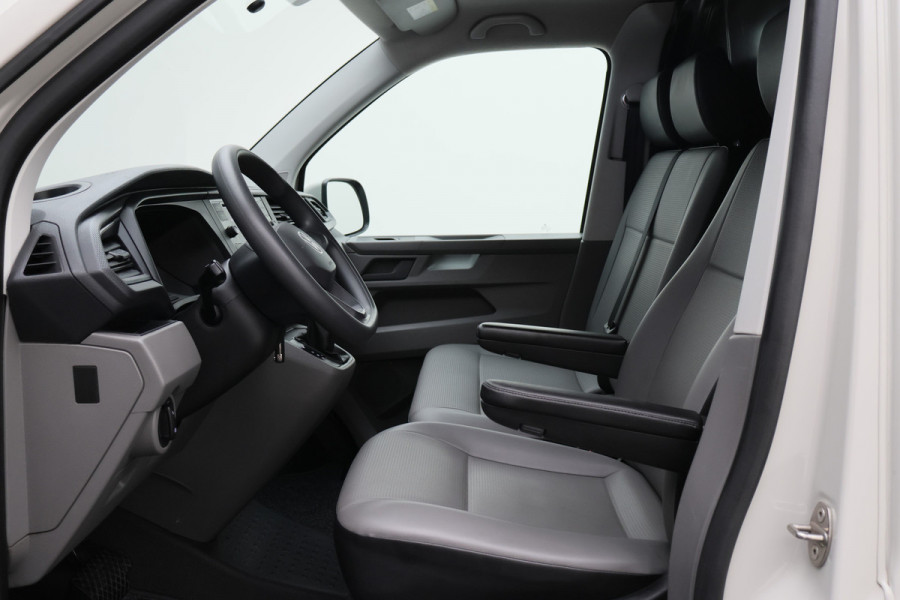 Volkswagen Transporter 2.0 TDI DSG L2H1 Leer, 3-Zits, Camera, Cruise, Airco, Apple Carplay, SideSteps, Elektrisch Pakket, 20''