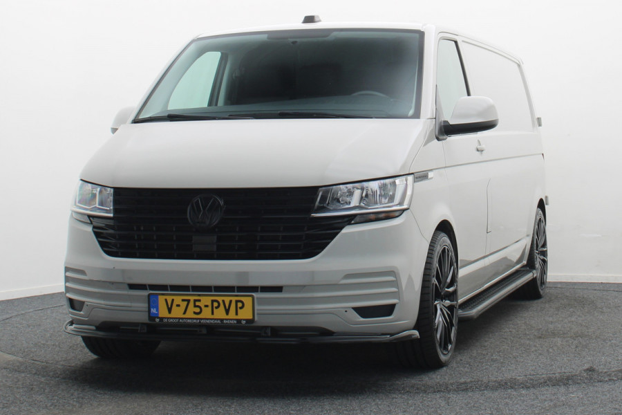 Volkswagen Transporter 2.0 TDI DSG L2H1 Leer, 3-Zits, Camera, Cruise, Airco, Apple Carplay, SideSteps, Elektrisch Pakket, 20''
