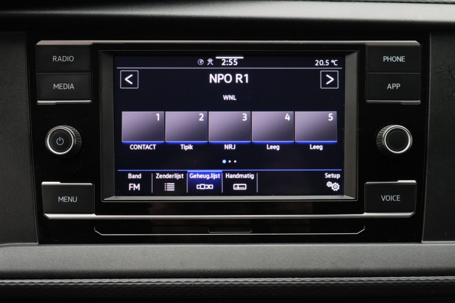 Volkswagen Transporter 2.0 TDI DSG L2H1 Leer, 3-Zits, Camera, Cruise, Airco, Apple Carplay, SideSteps, Elektrisch Pakket, 20''