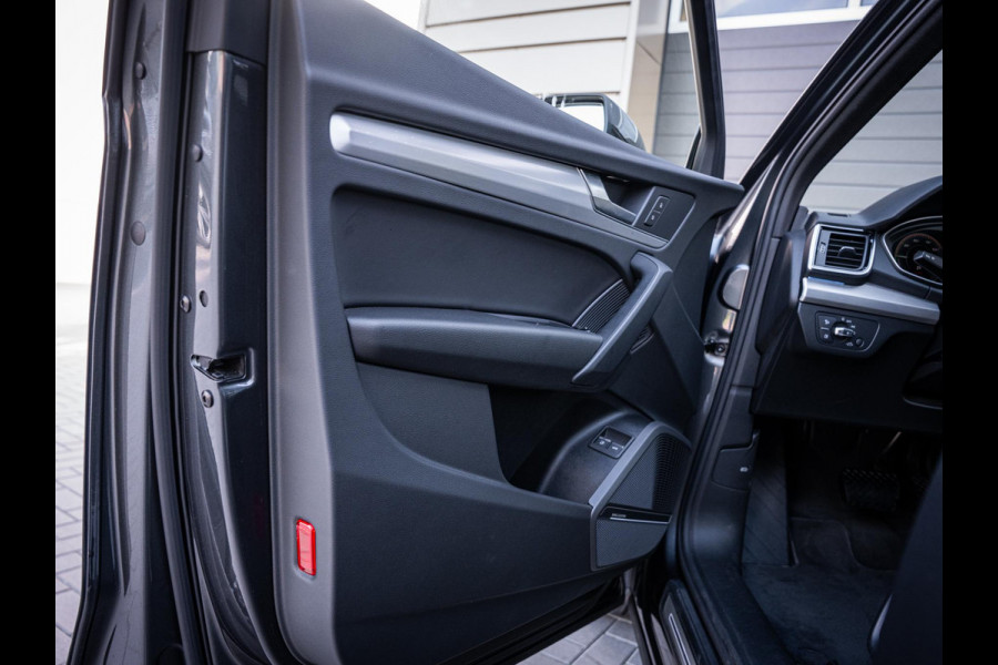 Audi Q5 50 TFSI e S edition 3x S-Line l Pano | Massage l B&O | Trekhaak | B&O