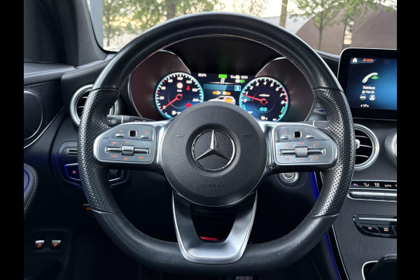Mercedes-Benz GLC 300e 4MATIC Premium Plus VAN: € 43.900- VOOR: € 39.877,- UW HERFSTVOORDEEL: € 4.023,-| PANO| ELEKTRISCHE STOELEN MET MEMORY| ADAPTIVE CRUISE CONTROL| ELEK. TREKHAAK| SFEERVERLICHTING| ELEKTRISCHE ACHTERKLEP| 360 CAMERA| CARPLAY| | COMPLETE UITVOERING!|