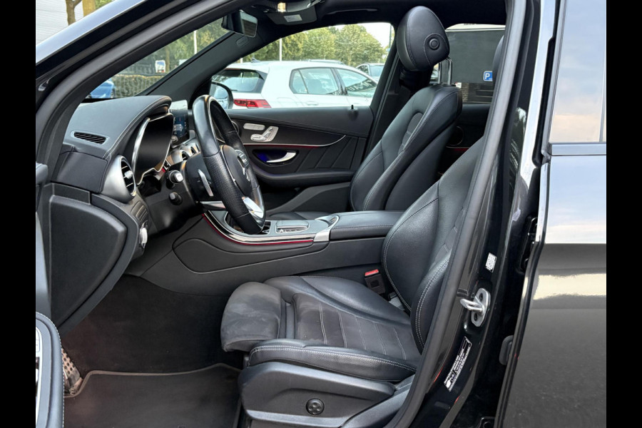 Mercedes-Benz GLC 300e 4MATIC Premium Plus VAN: € 43.900- VOOR: € 39.877,- UW HERFSTVOORDEEL: € 4.023,-| PANO| ELEKTRISCHE STOELEN MET MEMORY| ADAPTIVE CRUISE CONTROL| ELEK. TREKHAAK| SFEERVERLICHTING| ELEKTRISCHE ACHTERKLEP| 360 CAMERA| CARPLAY| | COMPLETE UITVOERING!|