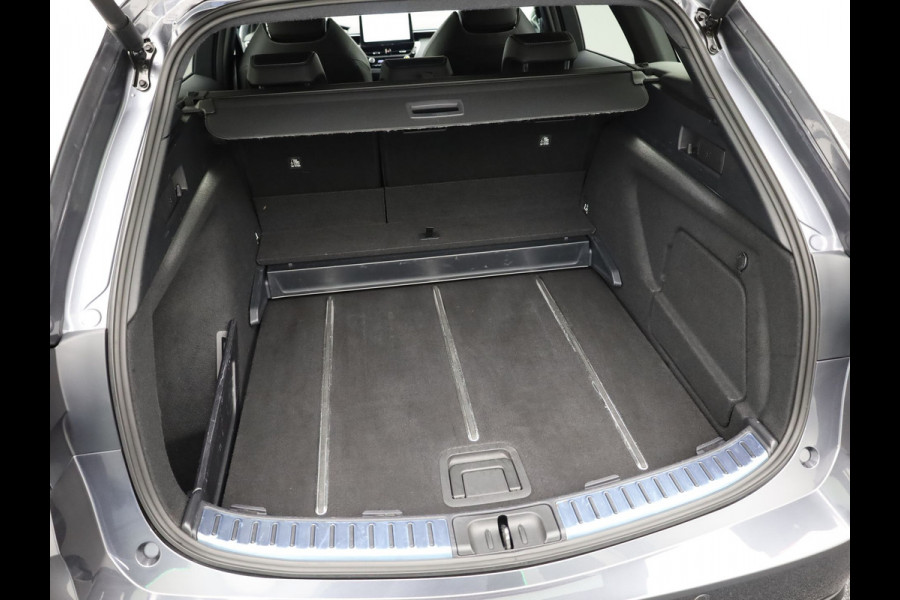 Toyota Corolla Touring Sports Hybrid 200 Executive | JBL | Head Up | Trekhaak afnb. | BSM | Keyless | Elk. A-klep | Prijs Rijklaar!!