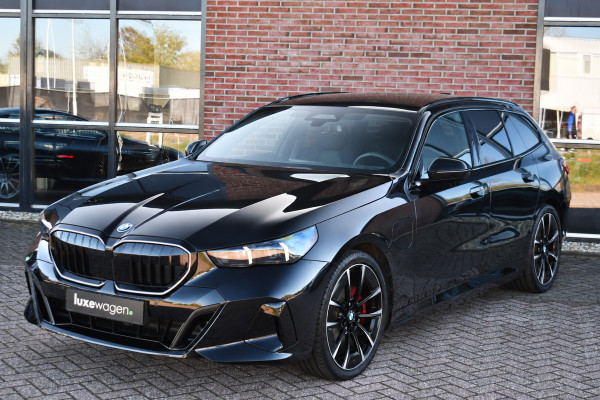 BMW 5 Serie Touring 530e xDrive M-Sport Pro Pano Trekh 360 HUD H/K 20inch