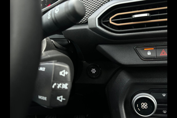 Dacia SANDERO Stepway 1.0 100 ECO-G Up&Go, Airco, CarPlay, Cruise, Camera, Pano, Navi, Bluetooth, Detectie, PDC