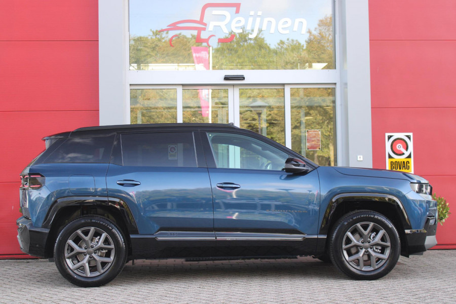 Jeep Compass 1.2 145PK e-Hybrid FIRST EDITION | PANORAMADAK: TWEEDELIG PANORAMISCH SCHUIF-/KANTELDAK | PREMIUM PACK: FOCAL PREMIUM AUDIO/STOELMASSAGE VÓÓR/STOELVENTILATIE VÓÓR/ELEKTRISCH VERSTELBARE VOORSTOELEN MET GEHEUGENFUNCTIE/GLANZEND ZWART GESPOTEN BUMPERS | CONVENIENCE PACK: 360° CAMERA /PARKEERSENSOREN VÓÓR, ACHTER & ZIJDELINGS/BLIND SPOT MONITORING/PEDAALVERWARMINGSPREVENTIE | PACIFIC BLUE | LED MATRIX KOPLAMPEN | 18" LICHTMETALEN VELGEN | VERLICHTE 7-SLEUFS GRILL | PRIVACY GLASS | STOEL/STUUR VERWARMING | VERWARMBARE VOORRUITRAND |SFEERVERLICHTING | ELEKTRISCH BEDIENBARE