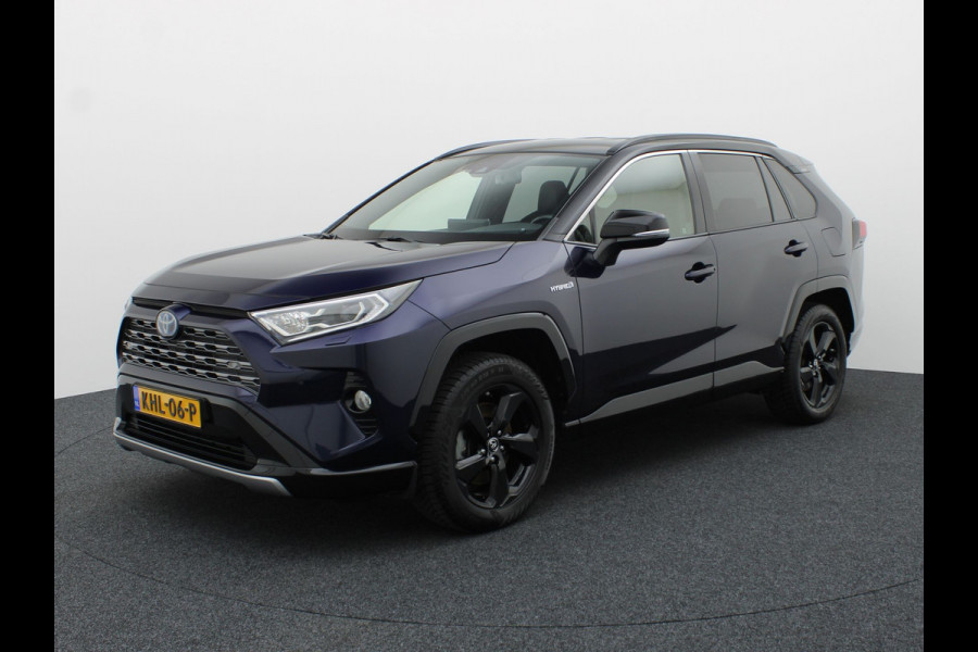 Toyota RAV4 2.5 Hybrid AWD Bi-Tone | Trekhaak afnb. | Elk. A-klep | Stuur & Stoel verw. | Keyless | Prijs Rijklaar!!