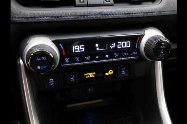 Toyota RAV4 2.5 Hybrid AWD Bi-Tone | Trekhaak afnb. | Elk. A-klep | Stuur & Stoel verw. | Keyless | Prijs Rijklaar!!