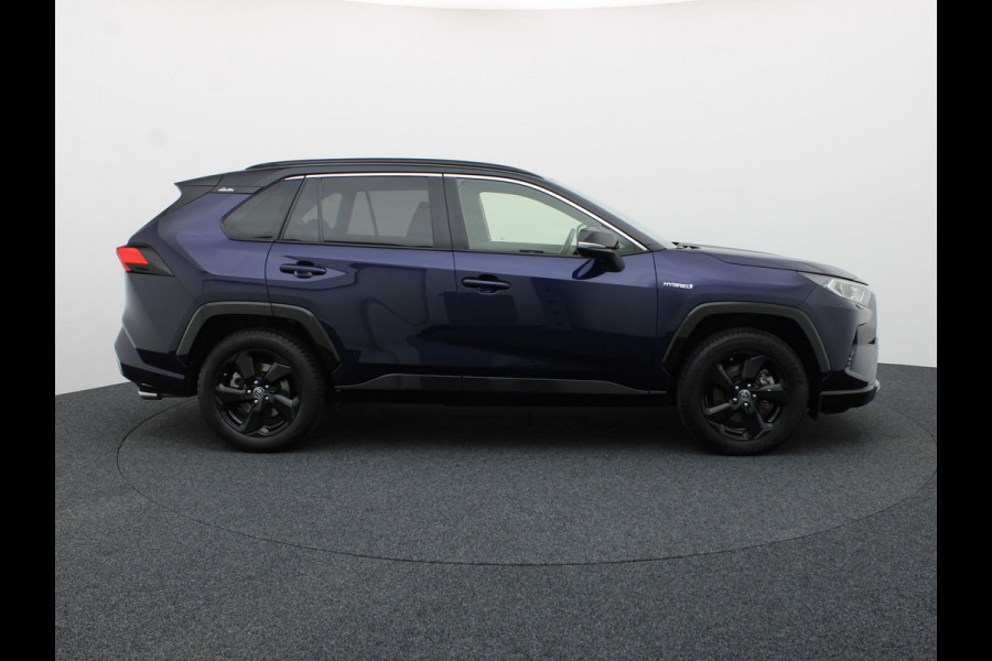 Toyota RAV4 2.5 Hybrid AWD Bi-Tone | Trekhaak afnb. | Elk. A-klep | Stuur & Stoel verw. | Keyless | Prijs Rijklaar!!