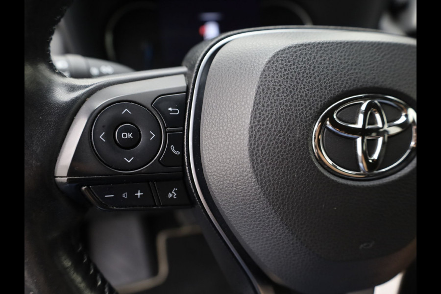 Toyota RAV4 2.5 Hybrid AWD Bi-Tone | Trekhaak afnb. | Elk. A-klep | Stuur & Stoel verw. | Keyless | Prijs Rijklaar!!