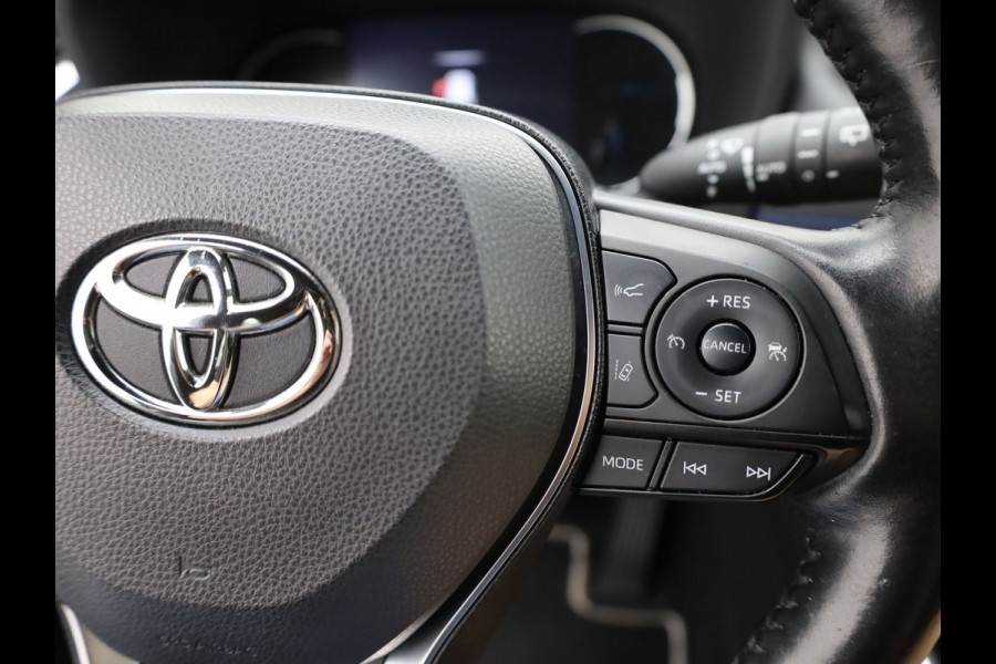 Toyota RAV4 2.5 Hybrid AWD Bi-Tone | Trekhaak afnb. | Elk. A-klep | Stuur & Stoel verw. | Keyless | Prijs Rijklaar!!
