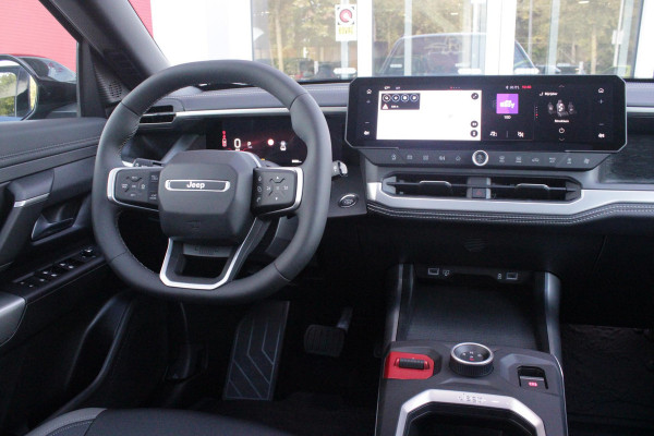 Jeep Compass 1.2 145PK e-Hybrid FIRST EDITION | PANORAMADAK: TWEEDELIG PANORAMISCH SCHUIF-/KANTELDAK | PREMIUM PACK: FOCAL PREMIUM AUDIO/STOELMASSAGE VÓÓR/STOELVENTILATIE VÓÓR/ELEKTRISCH VERSTELBARE VOORSTOELEN MET GEHEUGENFUNCTIE/GLANZEND ZWART GESPOTEN BUMPERS | CONVENIENCE PACK: 360° CAMERA /PARKEERSENSOREN VÓÓR, ACHTER & ZIJDELINGS/BLIND SPOT MONITORING/PEDAALVERWARMINGSPREVENTIE | PACIFIC BLUE | LED MATRIX KOPLAMPEN | 18" LICHTMETALEN VELGEN | VERLICHTE 7-SLEUFS GRILL | PRIVACY GLASS | STOEL/STUUR VERWARMING | VERWARMBARE VOORRUITRAND |SFEERVERLICHTING | ELEKTRISCH BEDIENBARE