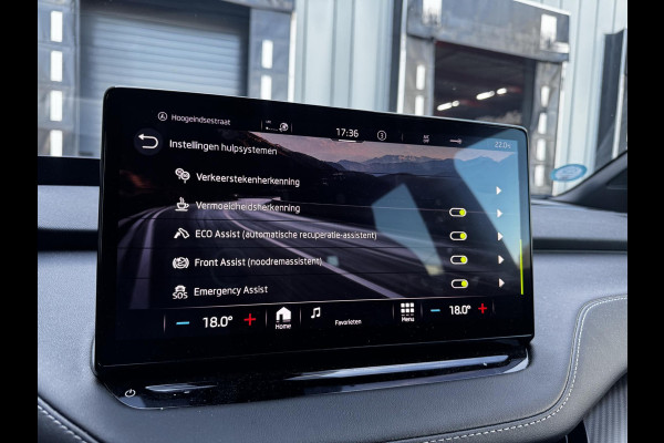 Škoda ENYAQ iV 80 Sportline Business | SOH: nnb | adaptive CC | assistentie Pakket Plus | Parkeer Pakket |