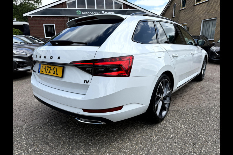 Škoda Superb Combi 1.4 TSI iV Sportline Business Panoramadak, Trekhaak