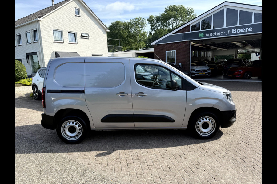 Opel Combo 1.5D 130pk Automaat Navi, App Connect