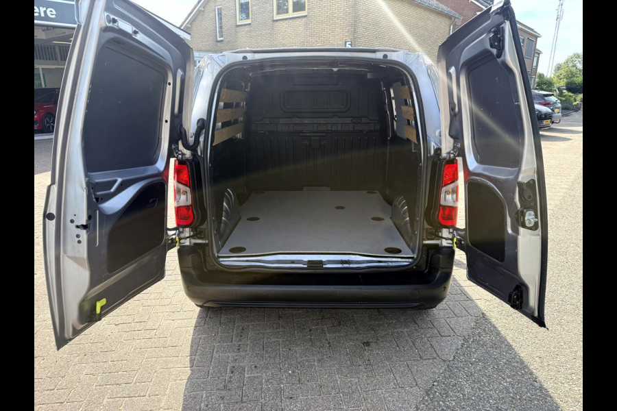 Opel Combo 1.5D 130pk Automaat Navi, App Connect