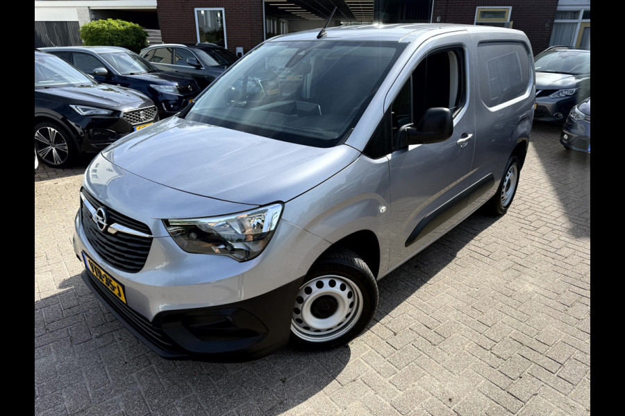 Opel Combo 1.5D 130pk Automaat Navi, App Connect