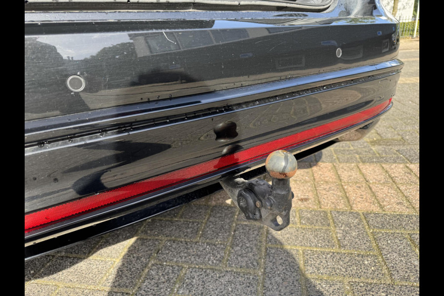 Volkswagen ID7 77 kWh Pro Business VAN:47.900,- VOOR: 44.440,- UW HERFSTVOORDEEL:3.460,- SOH 96%| 360 CAMERA | ELEKTRISCHE ACHTERKLEP| DODE HOEK SENSOR | ELEKTRISCHE TREKHAAK | STOEL + STUURVERWARMING + MASSAGE | KEY LESS | RIJKLAAPRIJS INCL. 12 MND BOVAG GARANTIE|