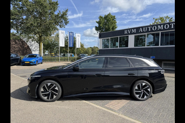 Volkswagen ID7 77 kWh Pro Business VAN:47.900,- VOOR: 44.440,- UW HERFSTVOORDEEL:3.460,- SOH 96%| 360 CAMERA | ELEKTRISCHE ACHTERKLEP| DODE HOEK SENSOR | ELEKTRISCHE TREKHAAK | STOEL + STUURVERWARMING + MASSAGE | KEY LESS | RIJKLAAPRIJS INCL. 12 MND BOVAG GARANTIE|