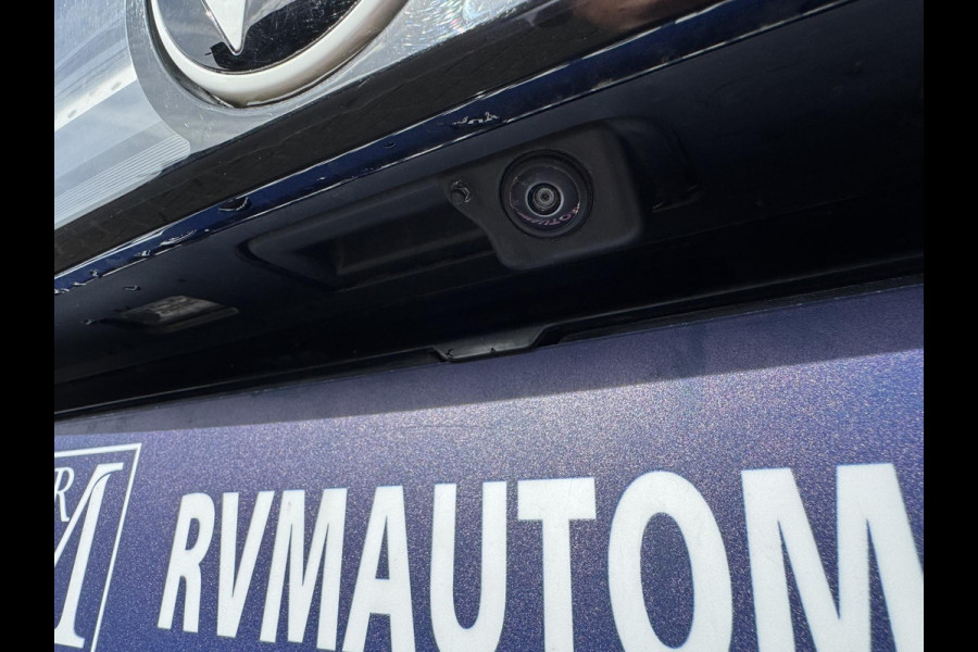 Volkswagen ID7 77 kWh Pro Business VAN:47.900,- VOOR: 44.440,- UW HERFSTVOORDEEL:3.460,- SOH 96%| 360 CAMERA | ELEKTRISCHE ACHTERKLEP| DODE HOEK SENSOR | ELEKTRISCHE TREKHAAK | STOEL + STUURVERWARMING + MASSAGE | KEY LESS | RIJKLAAPRIJS INCL. 12 MND BOVAG GARANTIE|