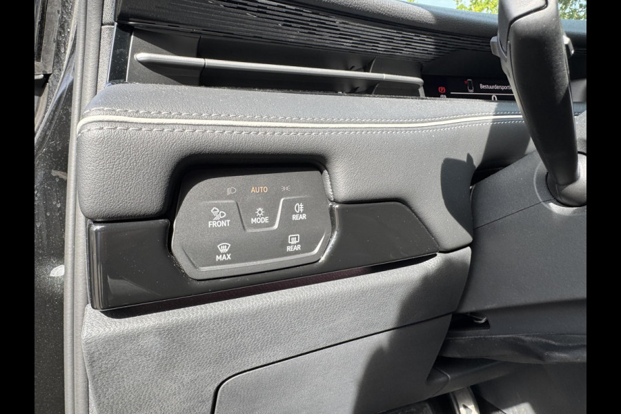 Volkswagen ID7 77 kWh Pro Business VAN:47.900,- VOOR: 44.440,- UW HERFSTVOORDEEL:3.460,- SOH 96%| 360 CAMERA | ELEKTRISCHE ACHTERKLEP| DODE HOEK SENSOR | ELEKTRISCHE TREKHAAK | STOEL + STUURVERWARMING + MASSAGE | KEY LESS | RIJKLAAPRIJS INCL. 12 MND BOVAG GARANTIE|