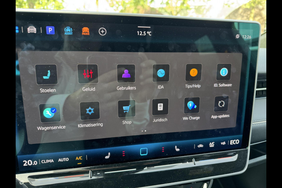 Volkswagen ID7 77 kWh Pro Business VAN:47.900,- VOOR: 44.440,- UW HERFSTVOORDEEL:3.460,- SOH 96%| 360 CAMERA | ELEKTRISCHE ACHTERKLEP| DODE HOEK SENSOR | ELEKTRISCHE TREKHAAK | STOEL + STUURVERWARMING + MASSAGE | KEY LESS | RIJKLAAPRIJS INCL. 12 MND BOVAG GARANTIE|