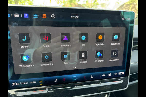 Volkswagen ID7 77 kWh Pro Business VAN:47.900,- VOOR: 44.440,- UW HERFSTVOORDEEL:3.460,- SOH 96%| 360 CAMERA | ELEKTRISCHE ACHTERKLEP| DODE HOEK SENSOR | ELEKTRISCHE TREKHAAK | STOEL + STUURVERWARMING + MASSAGE | KEY LESS | RIJKLAAPRIJS INCL. 12 MND BOVAG GARANTIE|