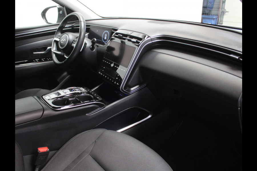 Hyundai Tucson 1.6 T-GDI PHEV Comfort Smart 4WD CARPLAY | CLIMATE | ADAPCRUISE | CAMERA | LMV19 | DAB | LED | STOEL/STUURVERW | ELECAKLEP