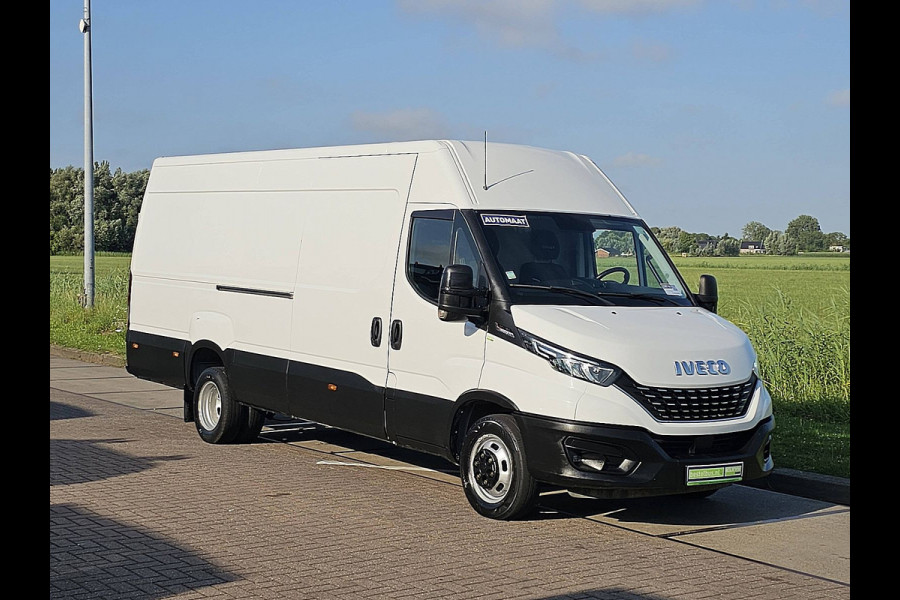 Iveco Daily 35C18HV 3.0 410 L4H2 Cruise control, Airco, Pdc, Navi, Camera, Led, Climatecontrol, Trekhaak