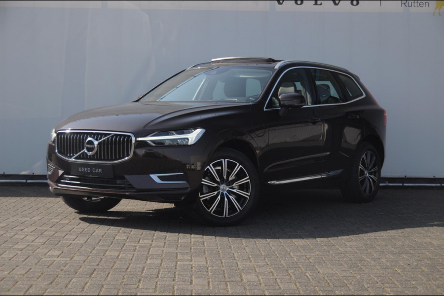 Volvo XC60 T8 390PK Automaat Recharge AWD Inscription / Head up display / Leer dashboard / Trekhaak / BLIS / Adaptieve cruise control / Panoramadak / Apple carplay / Parkeersensoren met camera / Elektrische achterklep / Elektrische stoelen met geheugen / Stoel en stuurwielverwarming