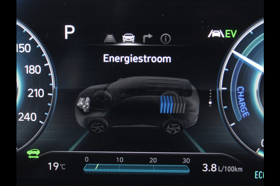 Hyundai Tucson 1.6 T-GDI PHEV Comfort Smart 4WD CARPLAY | CLIMATE | ADAPCRUISE | CAMERA | LMV19 | DAB | LED | STOEL/STUURVERW | ELECAKLEP