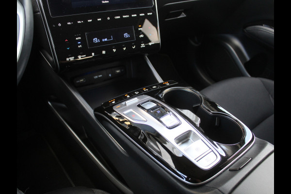 Hyundai Tucson 1.6 T-GDI PHEV Comfort Smart 4WD CARPLAY | CLIMATE | ADAPCRUISE | CAMERA | LMV19 | DAB | LED | STOEL/STUURVERW | ELECAKLEP